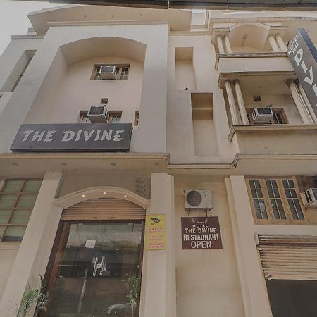 فندق Capital O Divine أمريتسار المظهر الخارجي الصورة